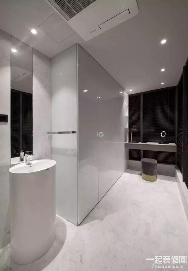 170平的现代轻奢风大宅,很有质感和格调的一个家! 170平的现代轻奢风大宅,很有质感和格调的一个家!